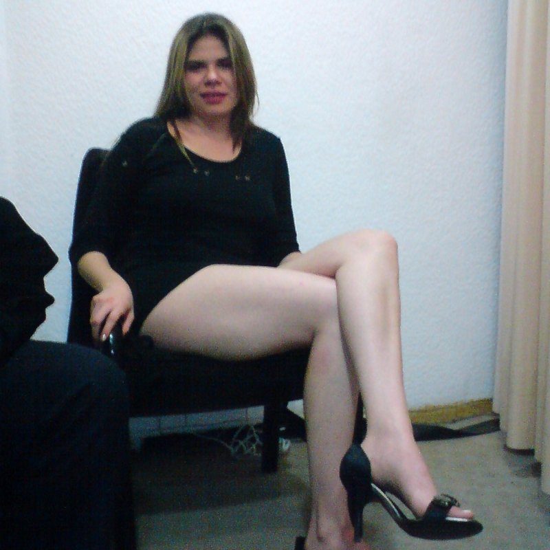 Olivie 34 Escort Cléon