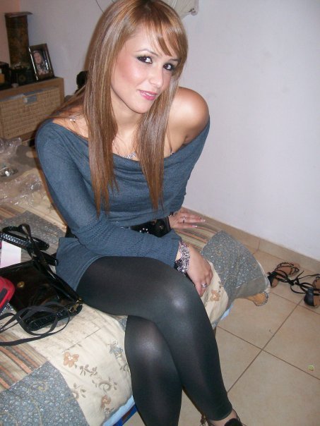 Nina  29 Escort à Buissou